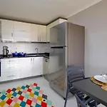 Hadrian Sky Bright Apartment With Sea & City Views Close To Old Town * 안탈리아